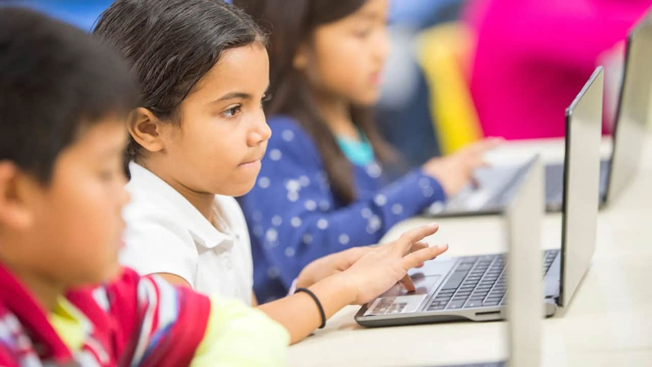 Foto - Kişiselleştirilmiş dersler çocuklar için ne kadar güvenli? Eğitimdeki yeni risk: Yapay zeka