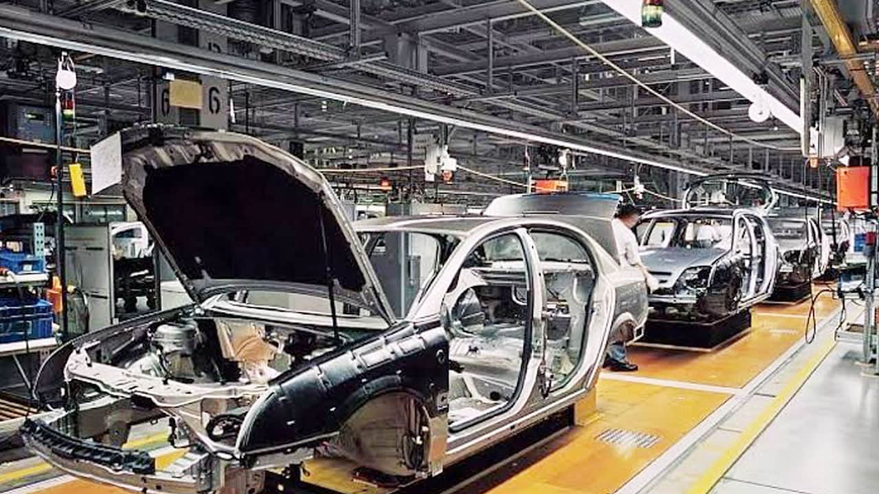 Foto - Küresel ekonomik sorunlar vız gelip tırıs gitti! Otomotiv sektöründen rekor üstüne rekor