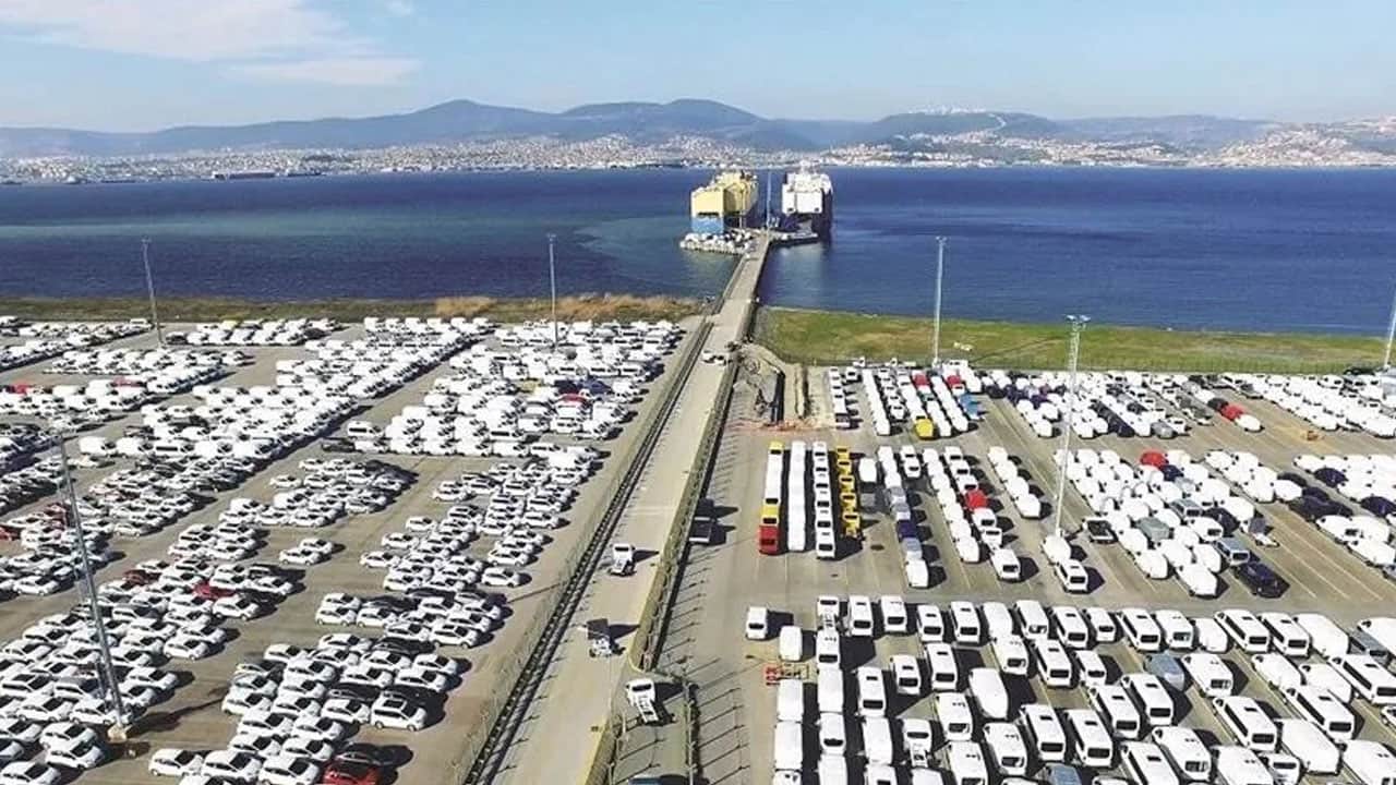 Foto - Küresel ekonomik sorunlar vız gelip tırıs gitti! Otomotiv sektöründen rekor üstüne rekor