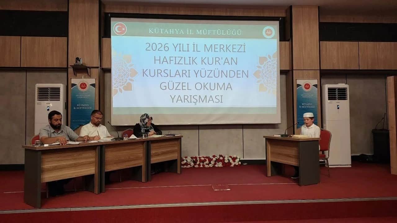 Foto - Kütahya’da hafızların güzel rekabeti Kur’an bülbülleri yarıştı, jüri zorlandı