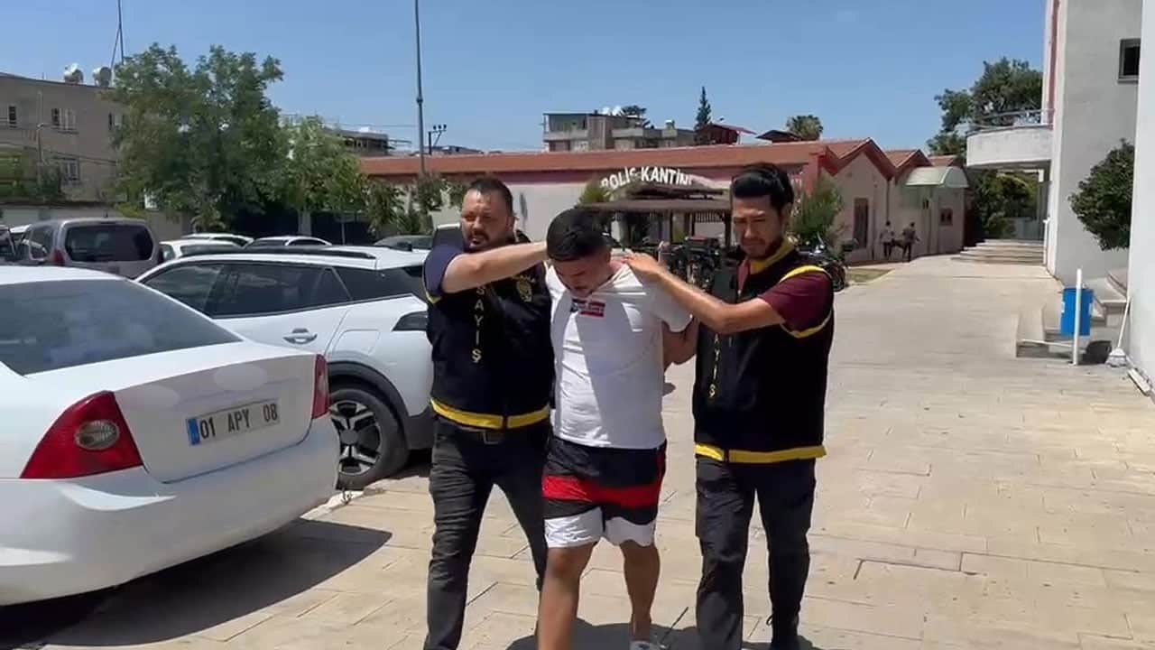 Foto - Kuzeninin sözleri şaşkına çevirdi! Cezaevinden izinli çıktı, otoyolda hırsızlık yaptı