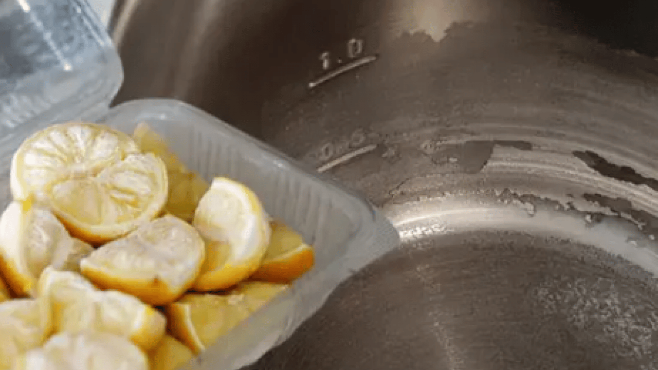 Foto - Limon kabuğunu sakın atmayın: Bakın musluğa sürünce ne oluyor!