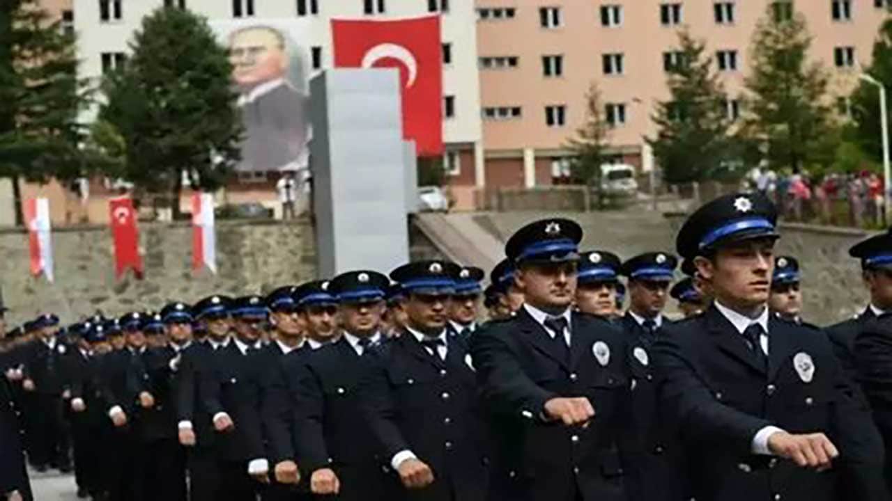 Foto - Lise mezunlarına polislik müjdesi! PMYO 3 bin 250 polis öğrenci alımı başvuruları başladı!