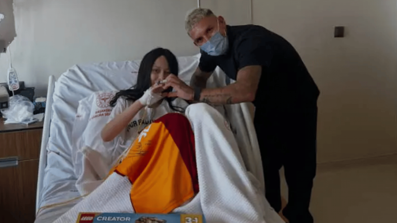 Foto - Lucas Toreira'dan anlamlı hareket! Küçük taraftarları unutmadı!