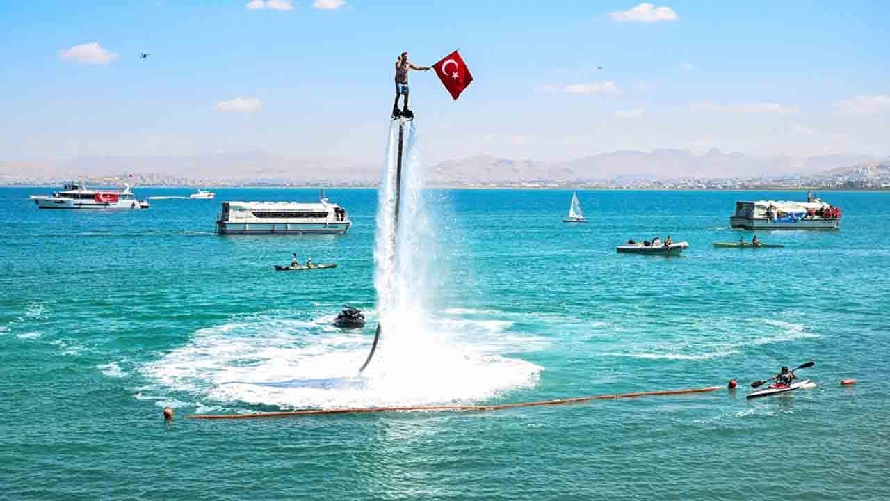 Foto - Mavi sular spora doyacak: Van'da 12. Su Sporları Festivali heyecanı!
