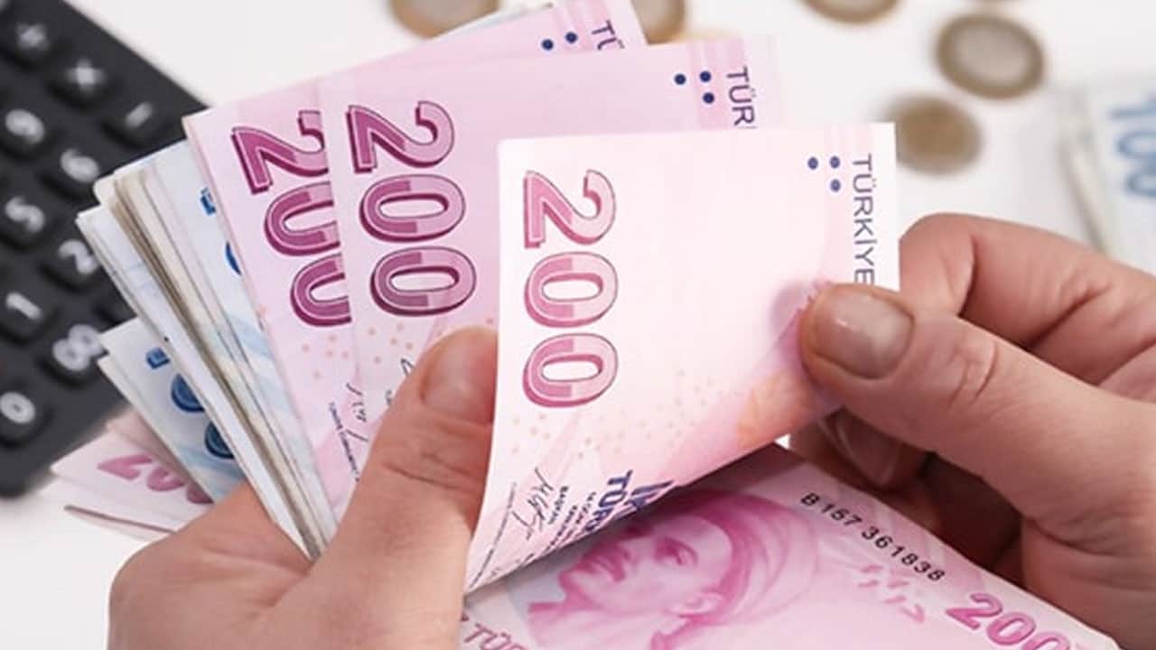 Foto - Memur ve emeklinin maaş zammında tüm hesaplar değişti! İşte yeni rakamlar