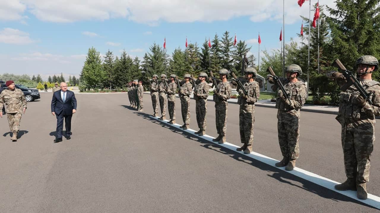Foto - Milli Savunma Bakanı Güler, yeni mezun bordo berelilere hitap etti: Türk Özel Kuvvetleri dünyanın en elit birliklerinden biridir!
