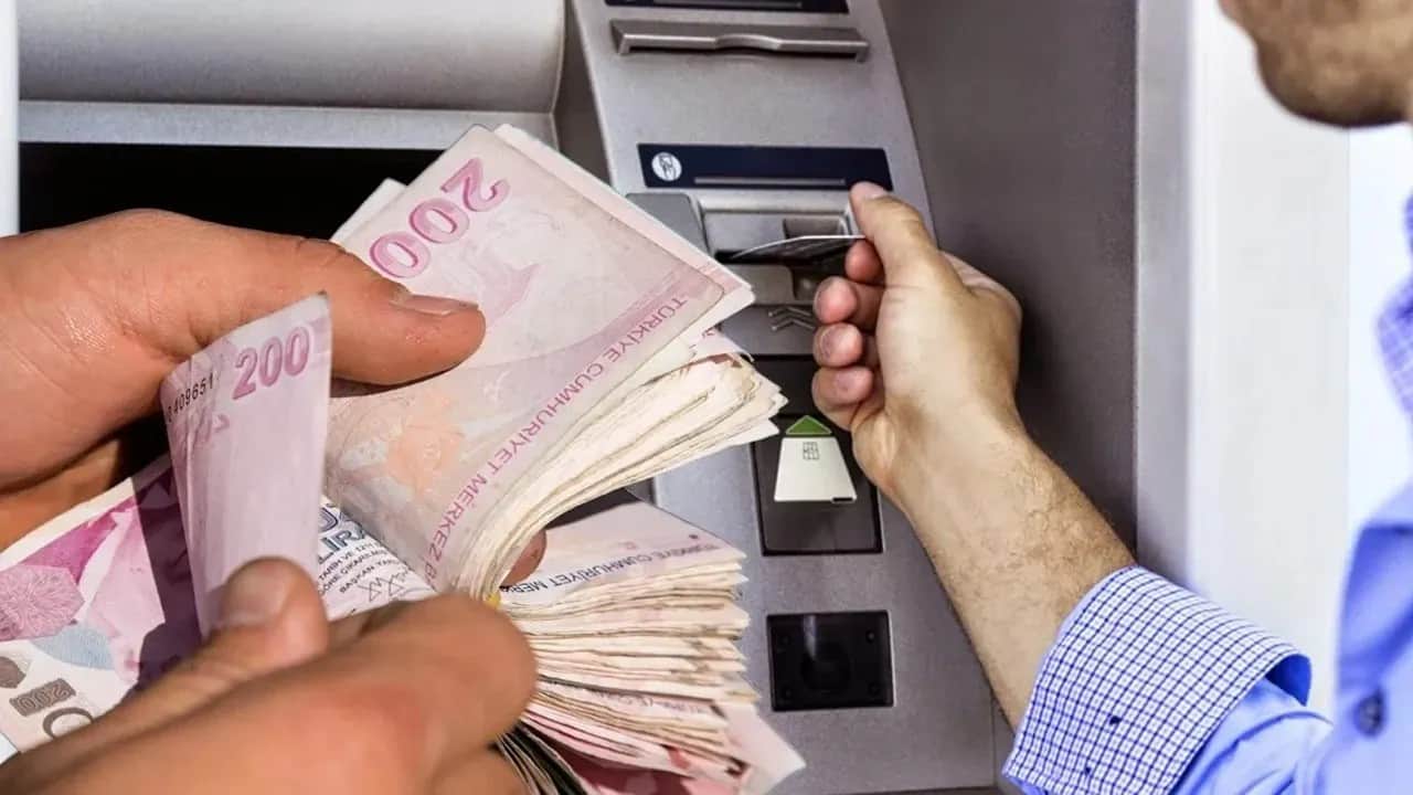 Foto - Milyonlarca emekliye müjdeli haber Maaş farkı bu gece hesaplara yatıyor