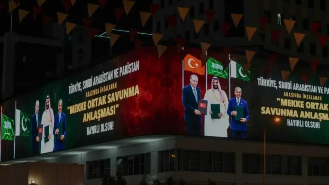 Foto - Mısır, Türkiye'nin öncülük ettiği Mekke Anlaşması'na bakın neden katılmamış: İki ülkeden korktular