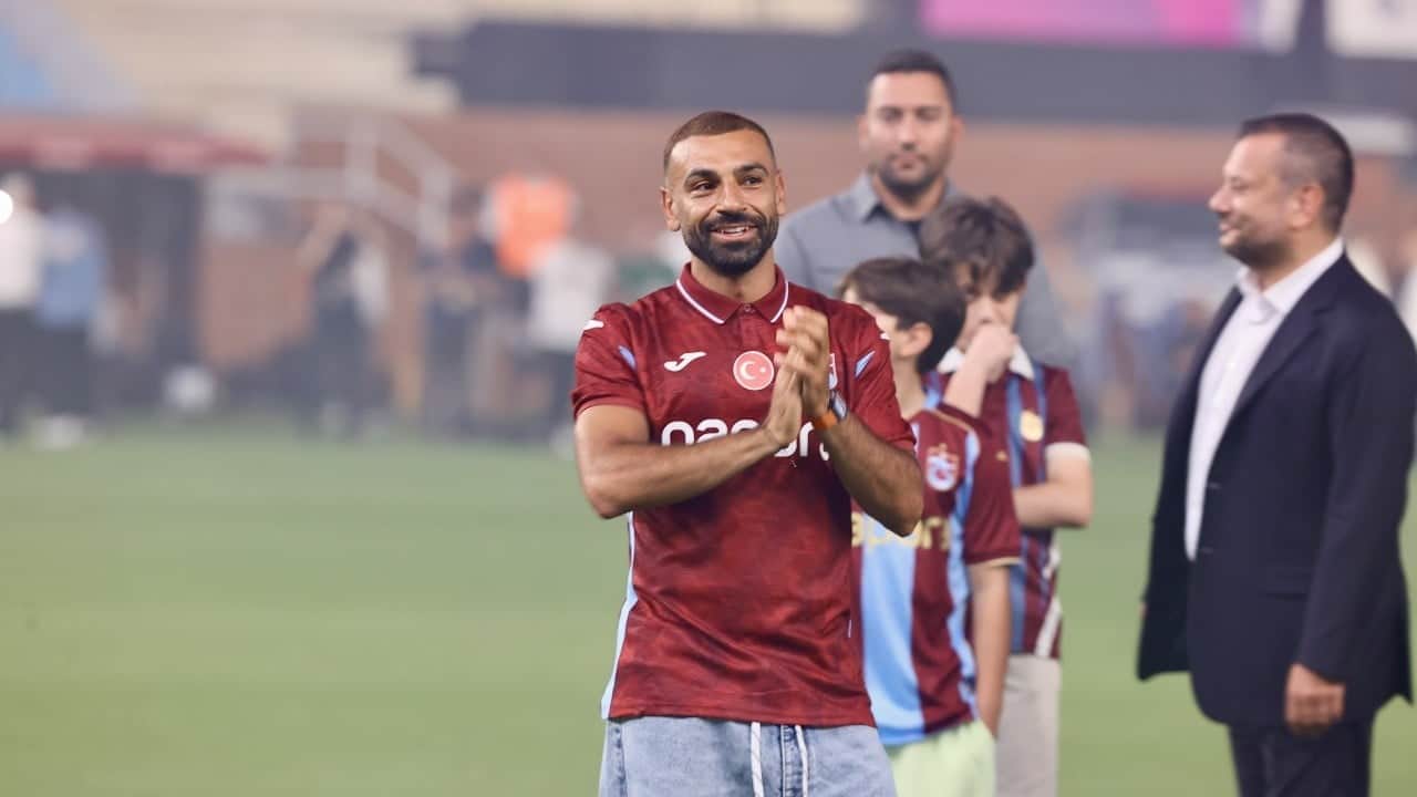 Foto - Mısırlı herkes bu transferde konuşacak gibi... Salah'ın anacığının duası kabul oldu