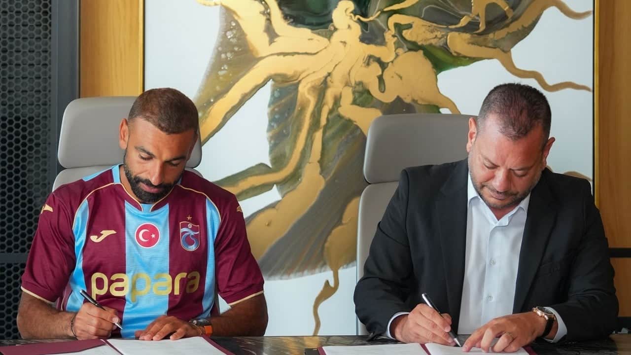 Mısırlı yıldız, evrakı Ertuğrul Doğan’a gösterdi: Muhammed Salah’a olay teklif!