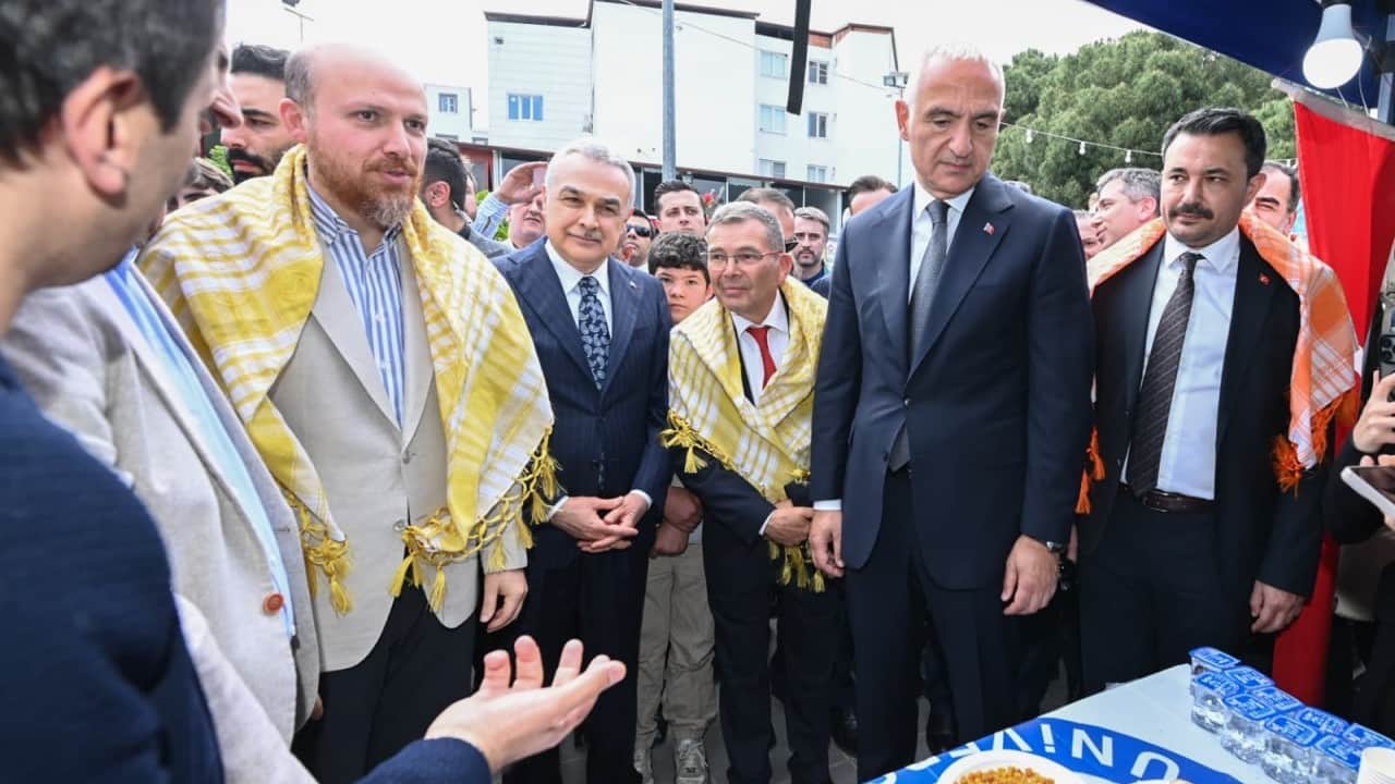 Foto - Nazilli'de festival heyecanı: Bakan Ersoy üreticiler ve sanatkârlarla bir araya geldi...