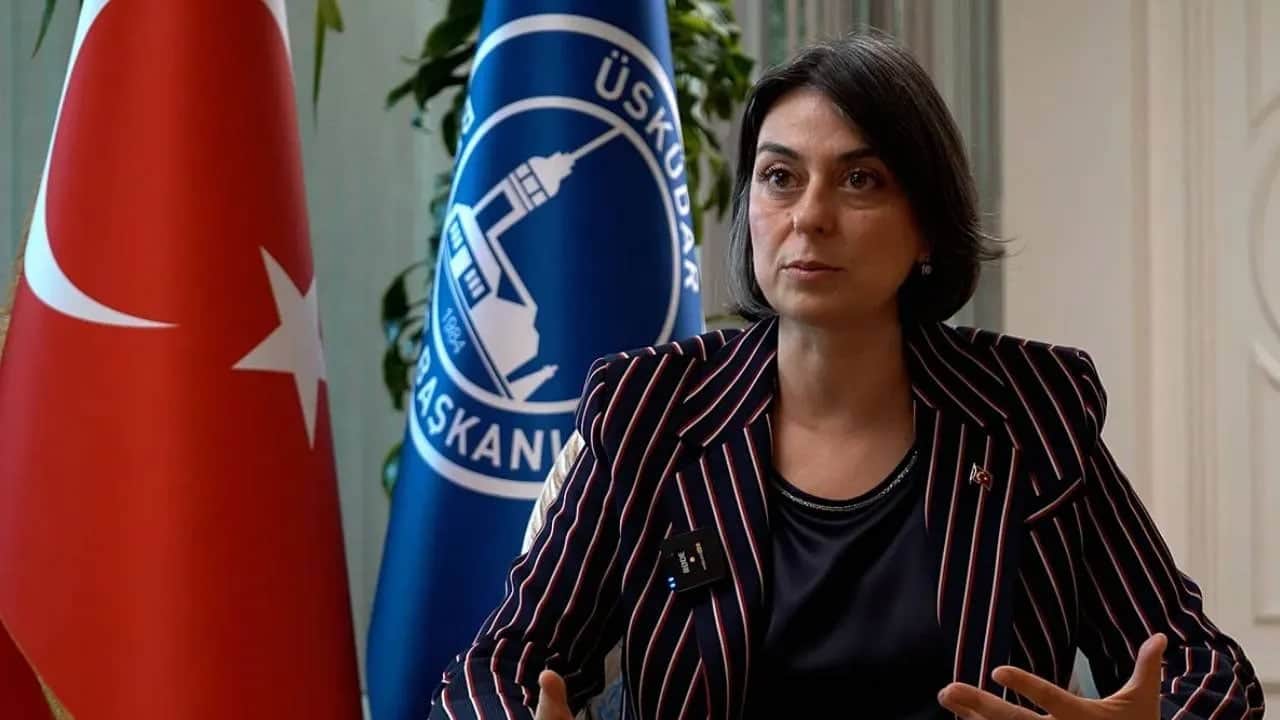 Foto - Neden CHP'li belediyelere operasyon düzenleniyor biliyor musunuz? Çünkü 200 milyar lira buhar oldu!