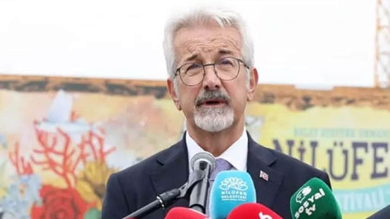 Foto - Neden CHP'li belediyelere operasyon düzenleniyor biliyor musunuz? Çünkü 200 milyar lira buhar oldu!