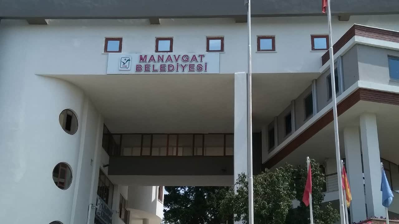 Foto - Neden CHP'li belediyelere operasyon düzenleniyor biliyor musunuz? Çünkü 200 milyar lira buhar oldu!