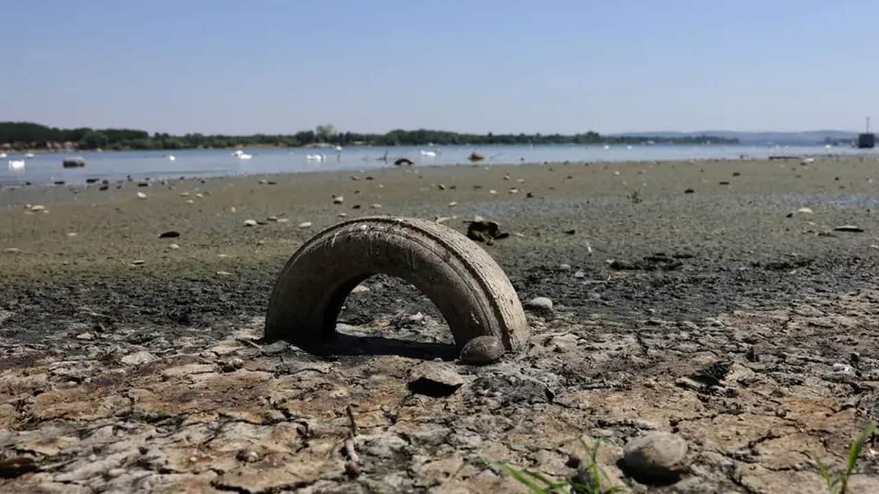 Foto - Nehir kurudu sınır kalktı! İki ülke birleşti