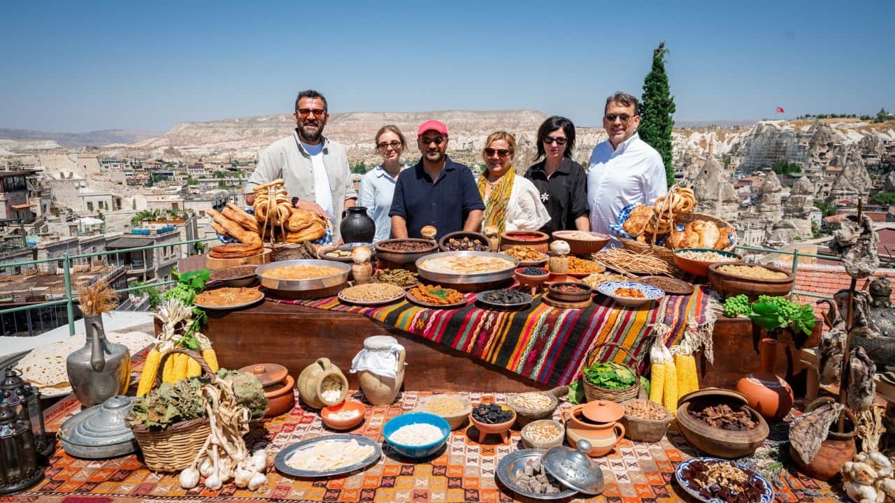 Foto - Nevşehir Kültür Yolu Festivali’nde lezzet yıldızları geçidi... Michelin Yıldızlı Şefler Kapadokya'nın lezzetlerinin peşine düştü...