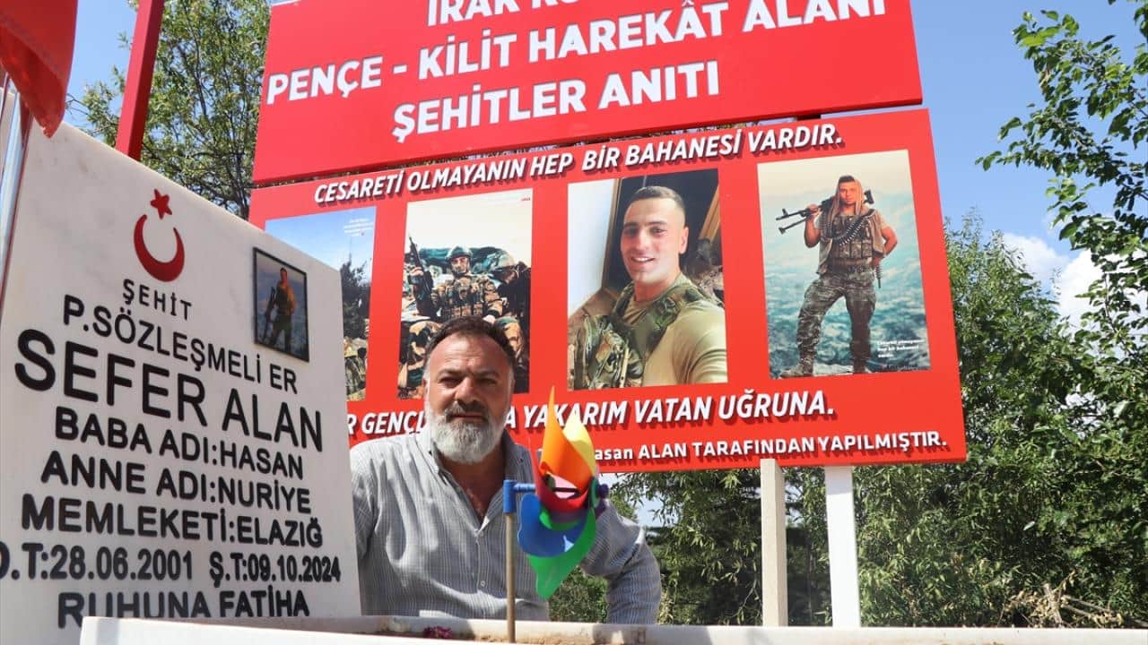 Şehit oğluna verdiği sözü tuttu! ‘Şehitler anıtı’ yaptırdı
