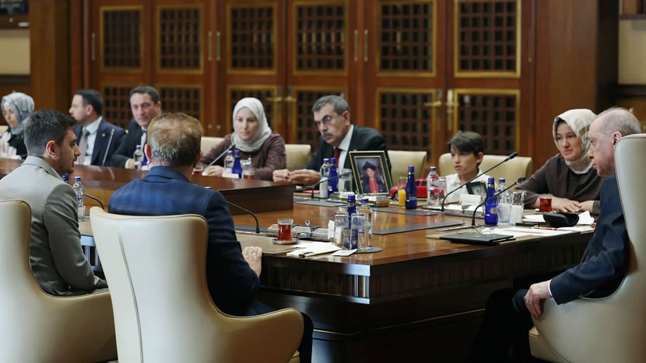 Foto - Okul saldırısında hayatını kaybetmişlerdi! Cumhurbaşkanı Erdoğan aileleri kabul etti