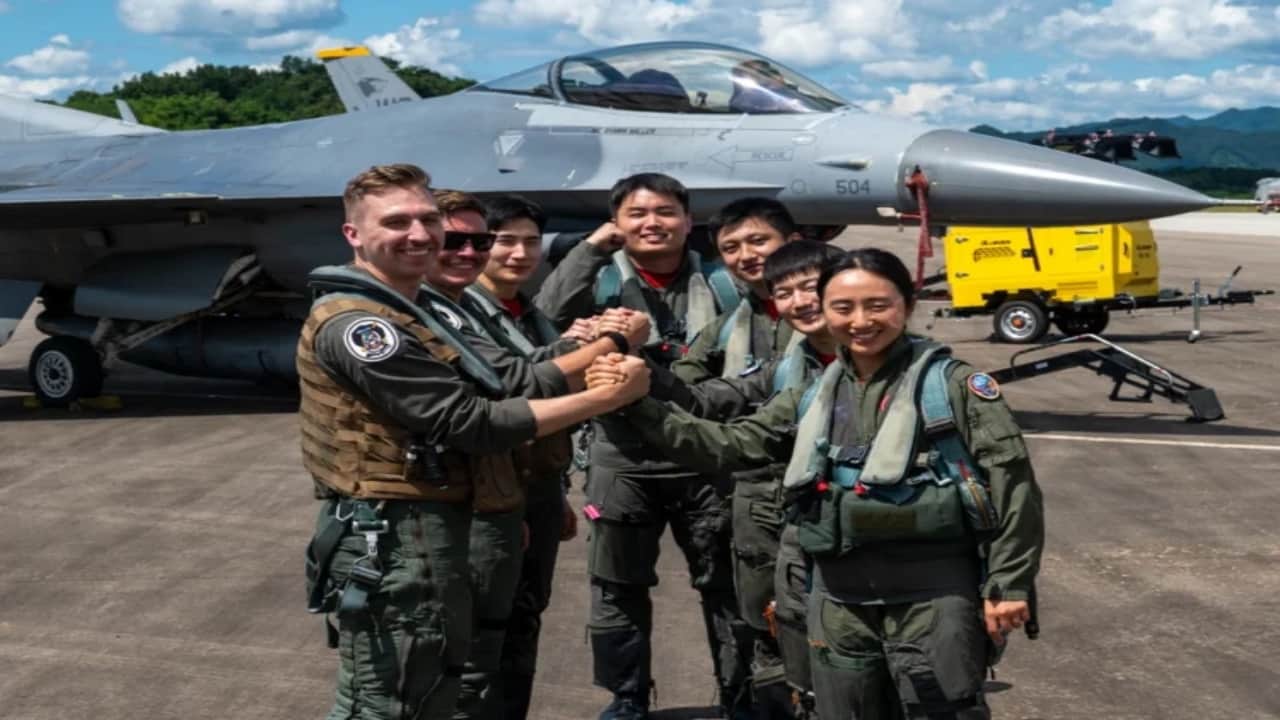 Foto - Orduda beklenmedik gelişme! Yüzlerce pilot aynı anda istifa etti, çok büyük kriz çıktı