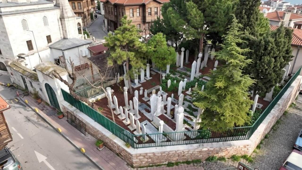 Foto - Osmanlı hazireleri ihya ediliyor Tarih yeniden ayağa kalkıyor