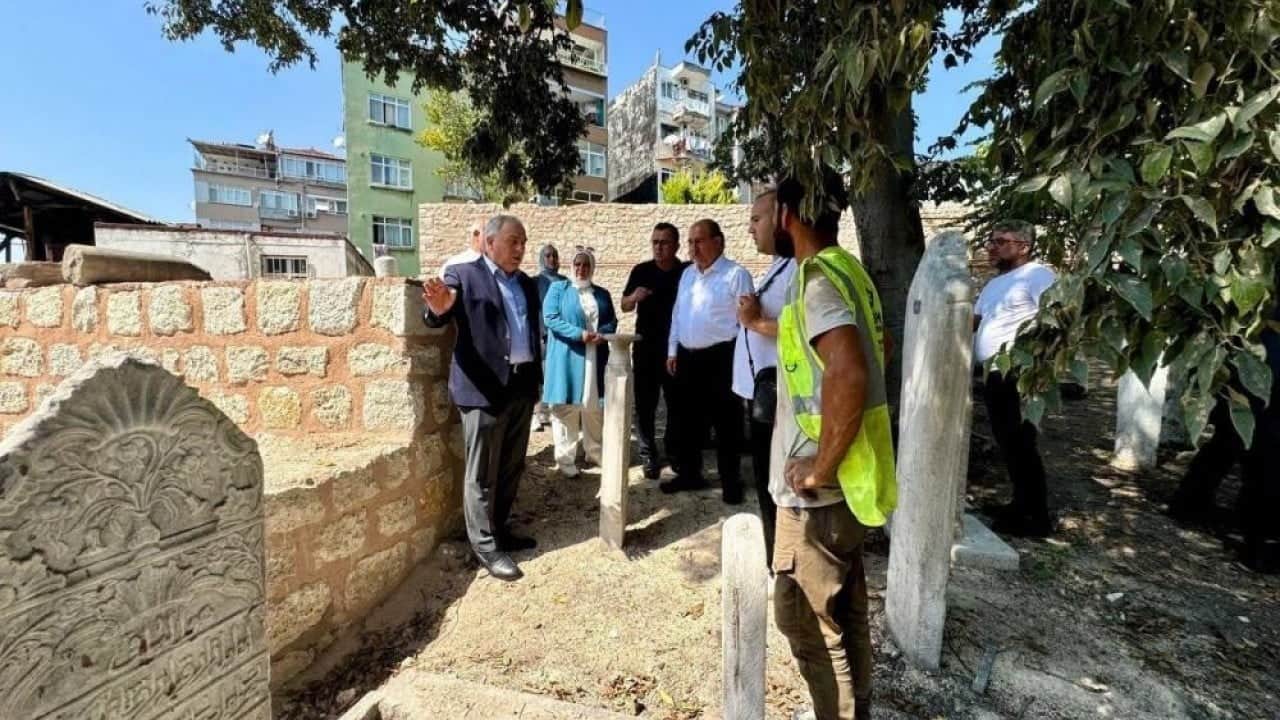 Foto - Osmanlı hazireleri ihya ediliyor Tarih yeniden ayağa kalkıyor