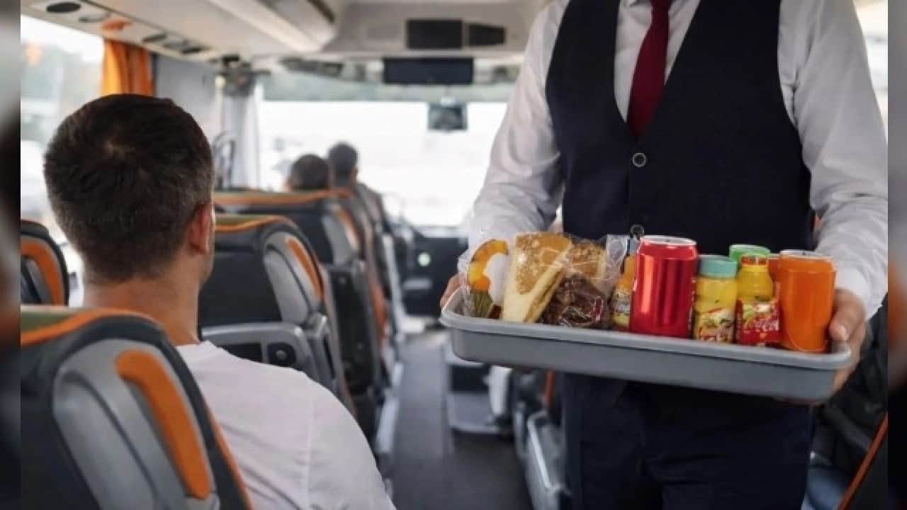 Foto - Otobüslerde dondurma ikramdı, şimdi kek bile yok
