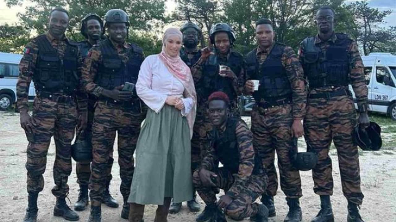 Foto - Oyunculuğu bırakıp maneviyata yönelmişti! Gamze Özçelik’ten dikkat çeken karar