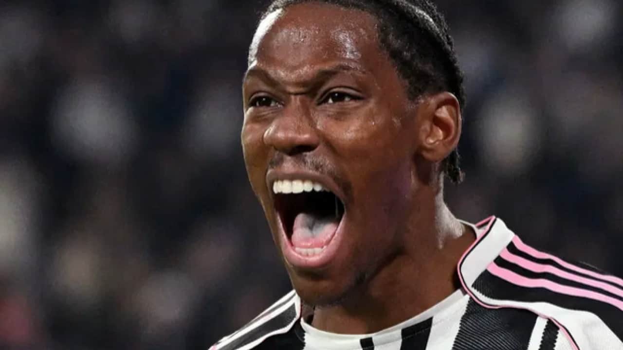 Peki ne olacak? Galatasaray'da Jonathan David sürprizi yaşanıyor! Gerçeği öğrenince yönetim ikiye bölündü