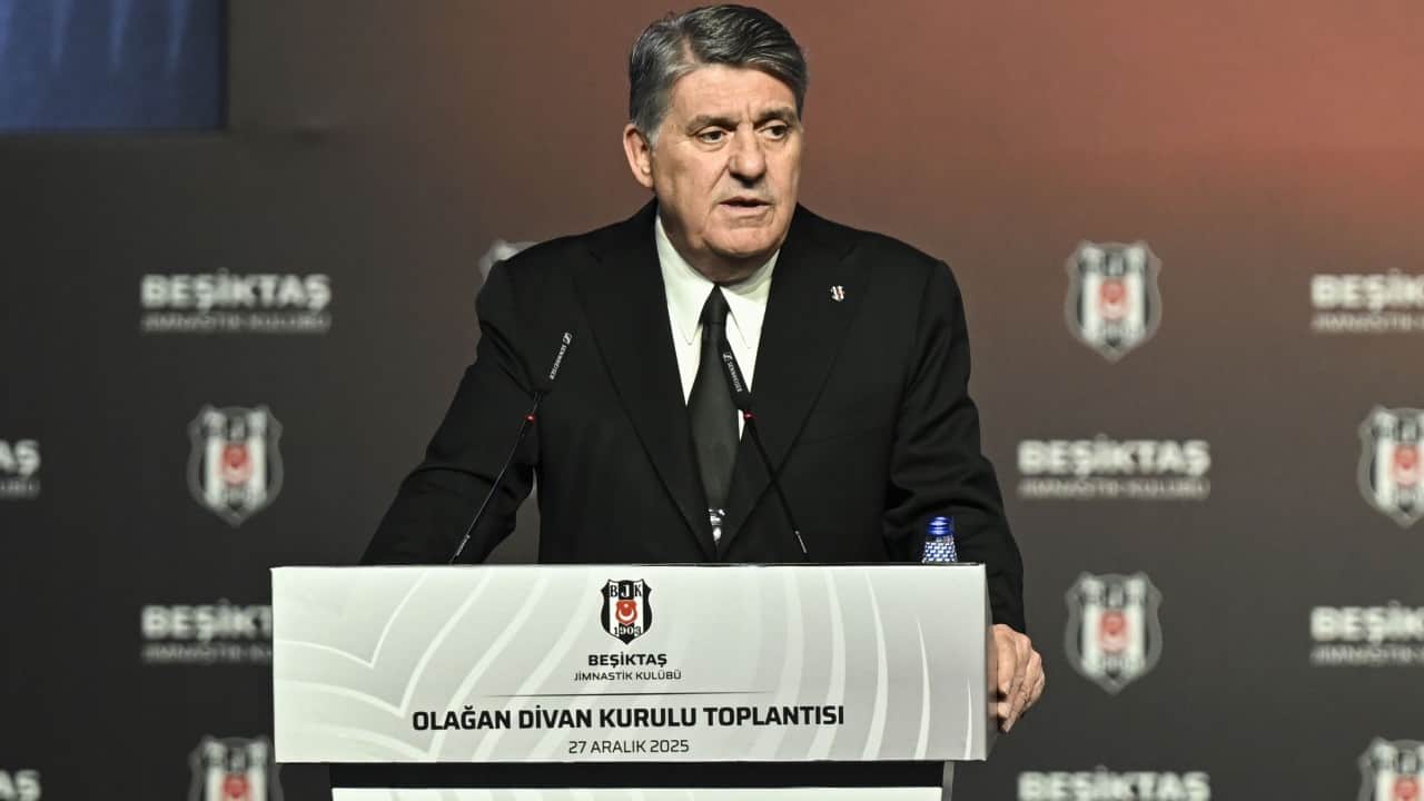Foto - Peş peşe açıklamalar geliyor Necip ve Mert için.. Şimdi de Zeki Demirkubuz'dan Beşiktaş'a tepki