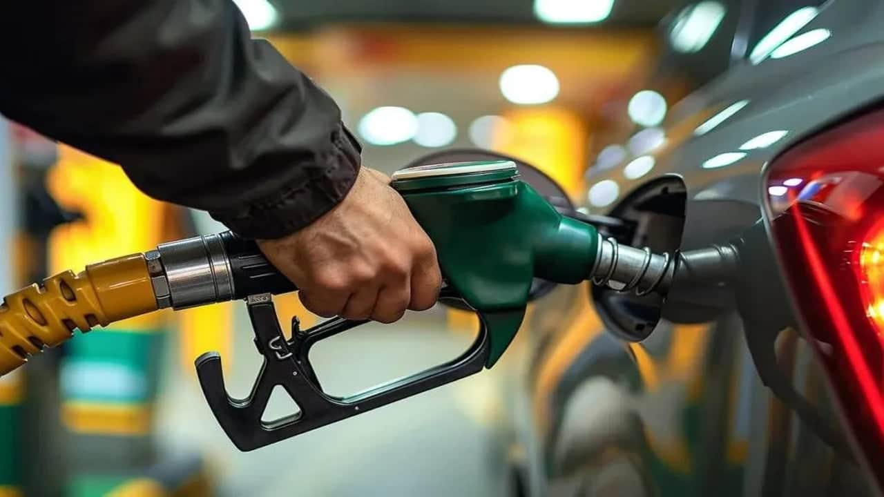 Foto - Petrol dibi gördü!