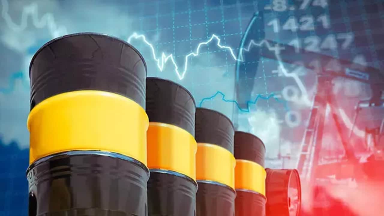 Petrol dibi gördü!