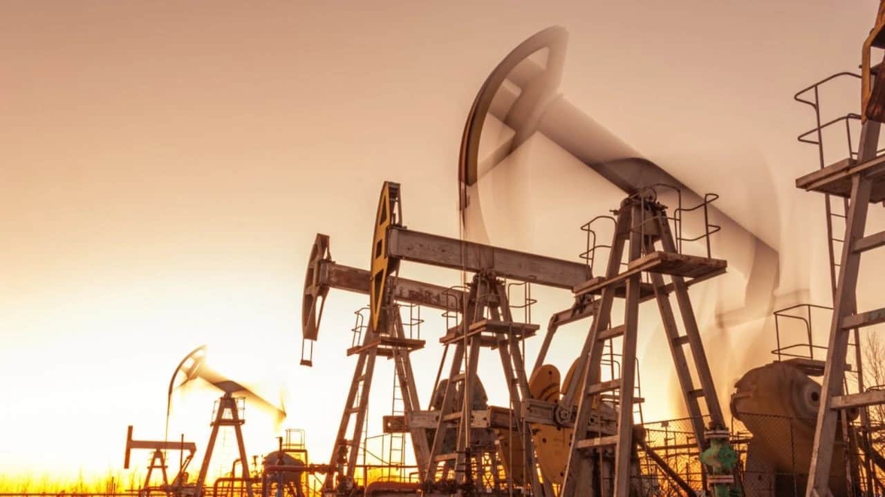 Foto - Petrol yükselişini sürdürüyor