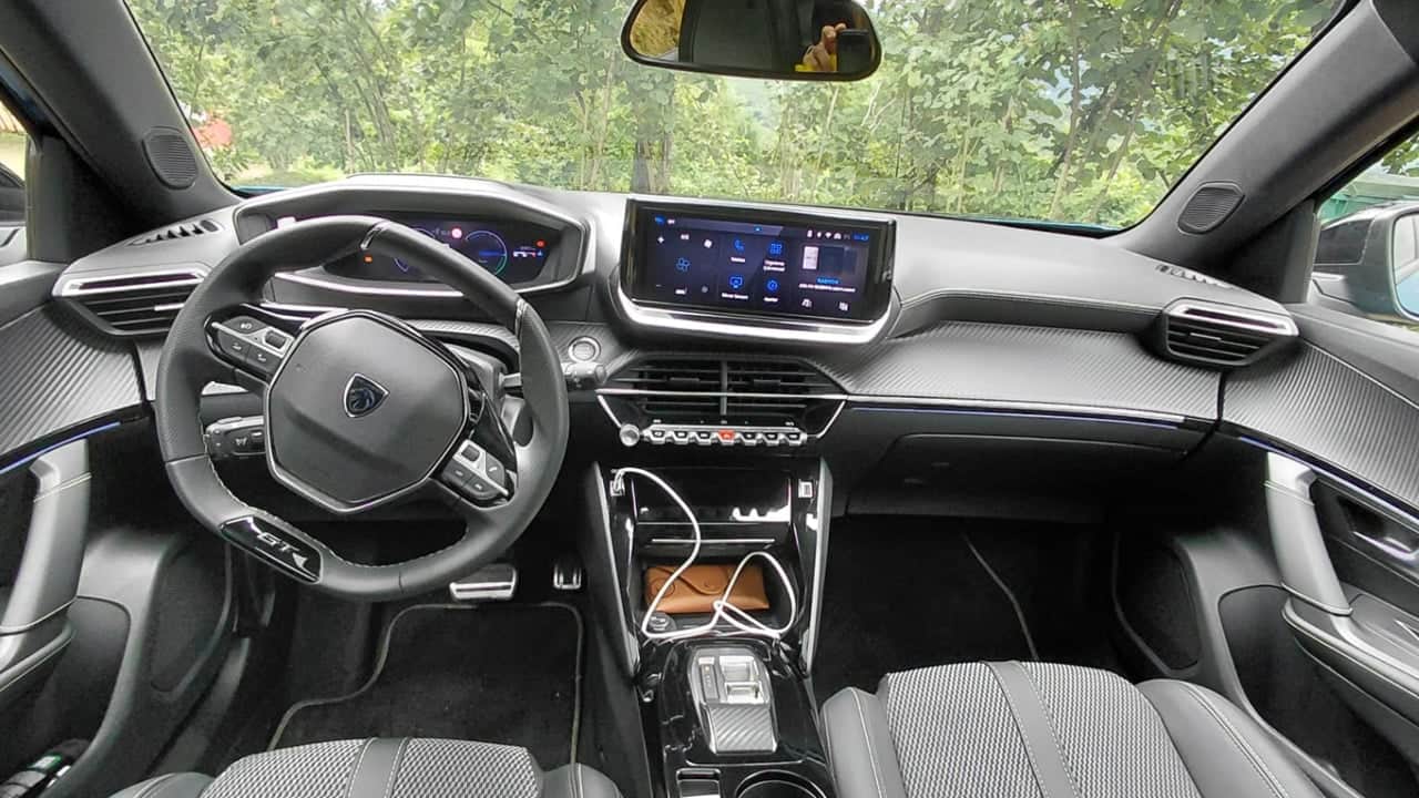 Foto - Peugeot 2008 ile 1.900 km! 145 HP hibrit gerçekten yetiyor mu? Uzun yoldan sonra kararım net!