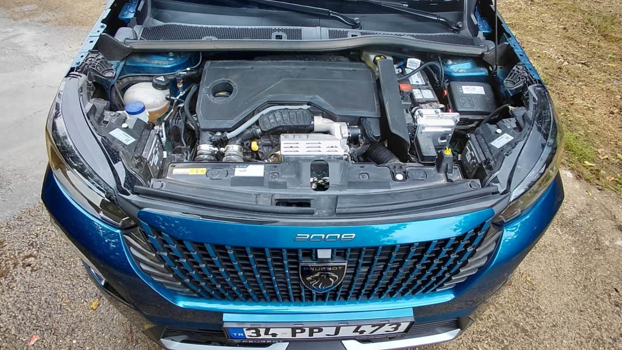 Foto - Peugeot 2008 ile 1.900 km! 145 HP hibrit gerçekten yetiyor mu? Uzun yoldan sonra kararım net!
