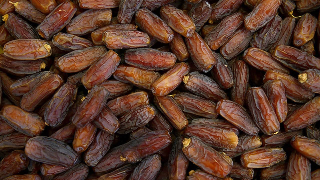 Foto - Ramazan sofralarının vazgeçilmezi! Hurma alırken bu detaylara dikkat edin