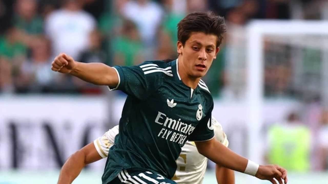Foto - Real Madrid'in yıldızı Arda Güler İspanya'yı salladı