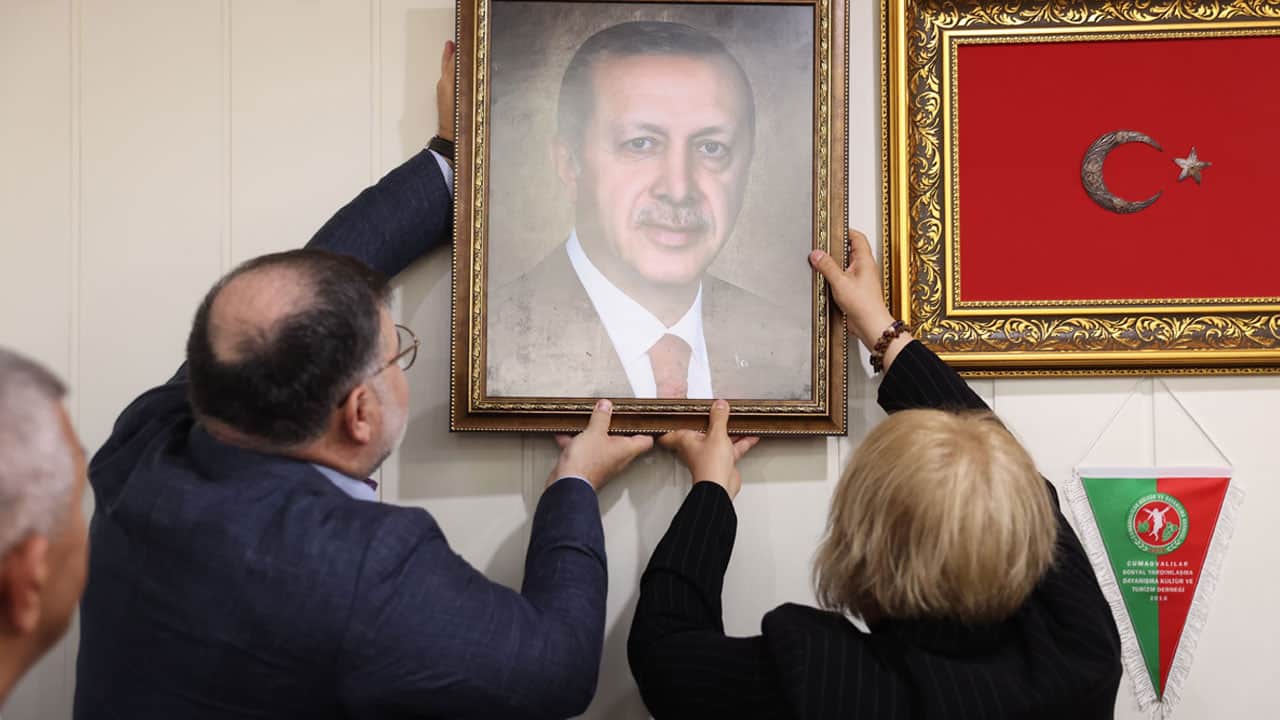 Foto - Reis’in fotoğrafı asıldı, dualar edildi! Menderes’te hizmet dönemi başladı