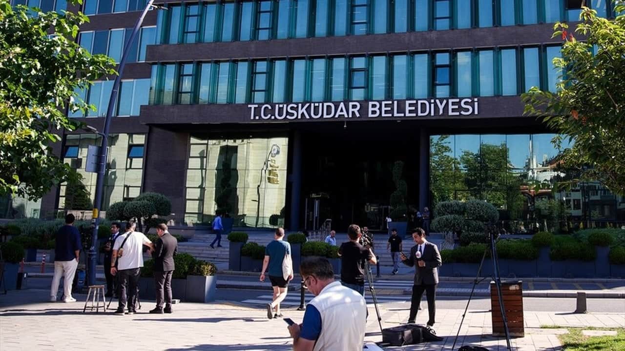 Foto - "Rüşvet"ten gözaltına alınmıştı! Üsküdar Belediye Başkanı Sinem Dedetaş’la ilgili sıcak gelişme