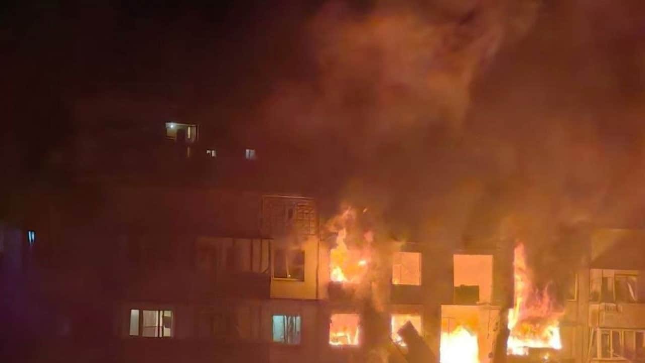 Foto - Rusya karıştı: Apartmanlar vuruldu, İHA'lar binalara çarptı! Ölüler ve yaralılar var