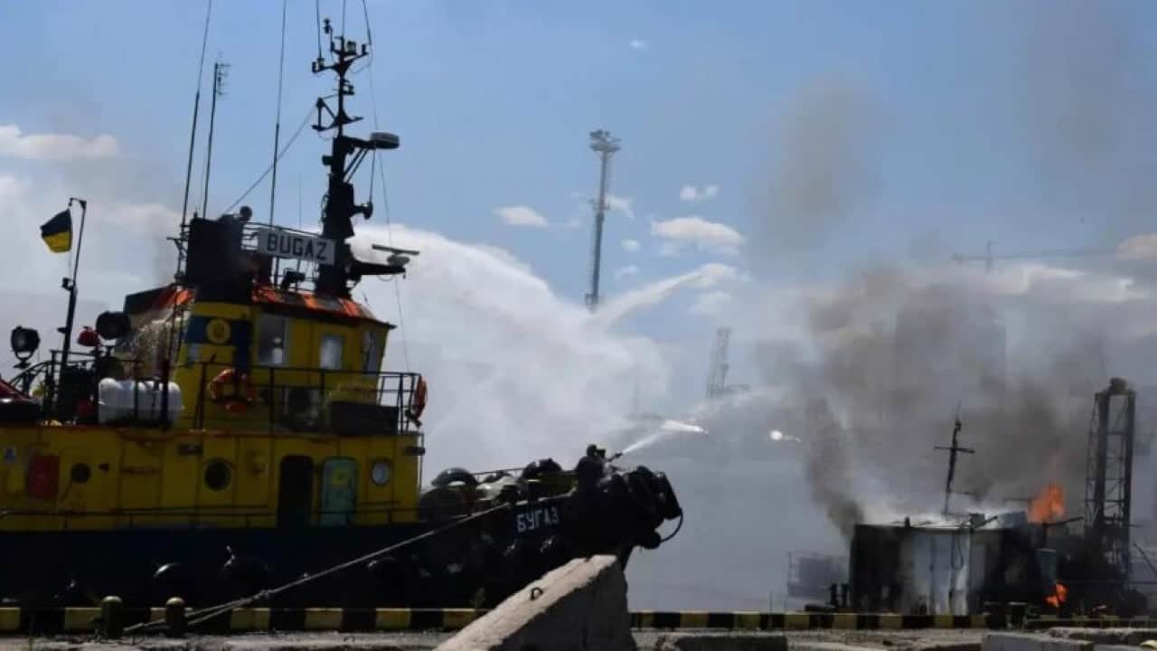 Foto - Rusya, Ukrayna’da 34 gemi vurdu Hem vuruyor hem işgal ediyor