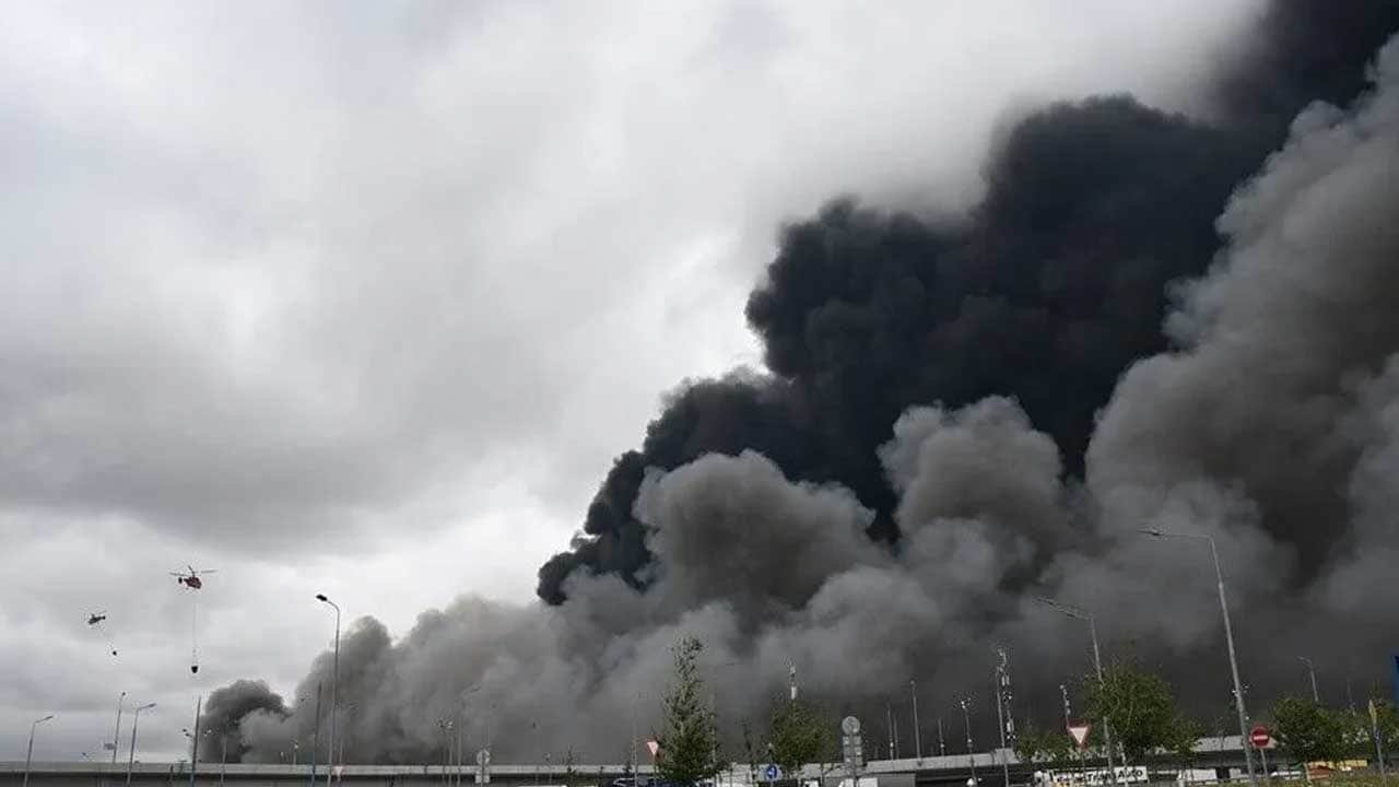 Foto - Rusya'daki 3 petrol rafinerisi vuruldu