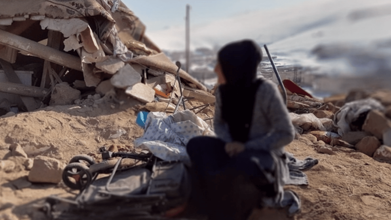 Foto - Sağlıklı ilişkiler ve stres yönetimi önemli: Deprem sonrası kaygı her zaman hastalık değil! 