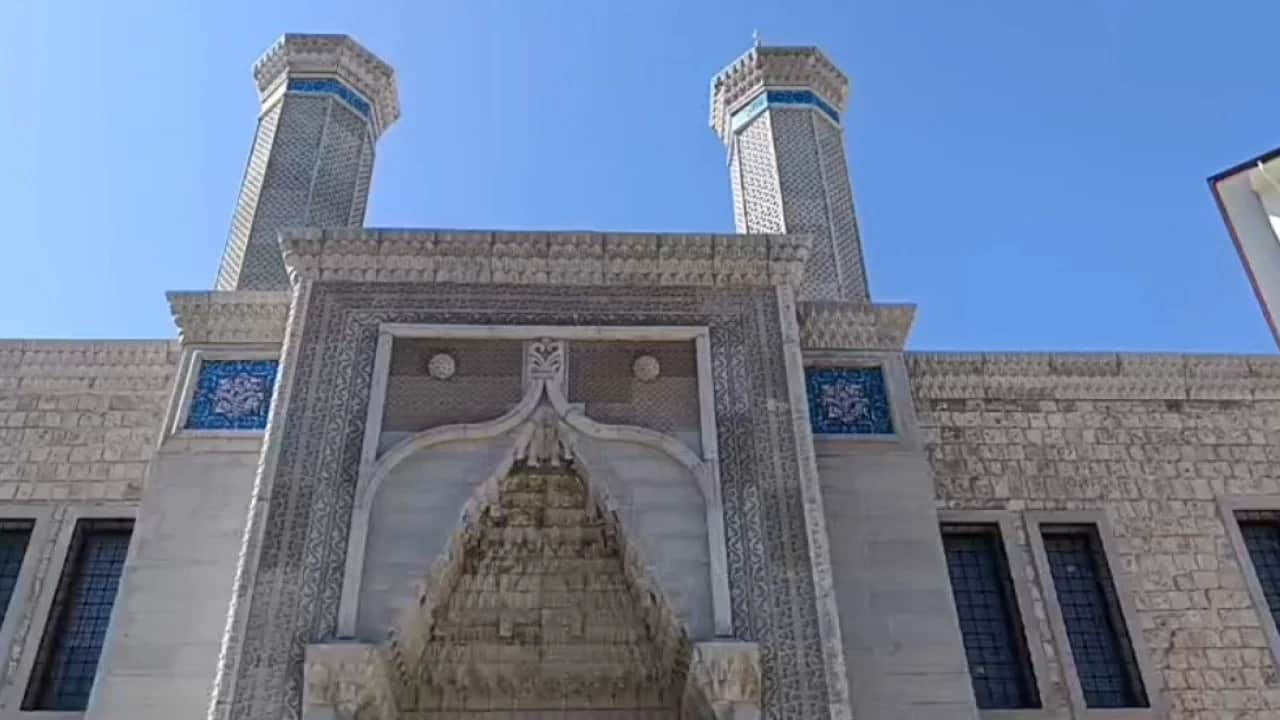 Şahnur Yaprak Camii gün sayıyor Niğde’de taşa işlenen medeniyetler mührü
