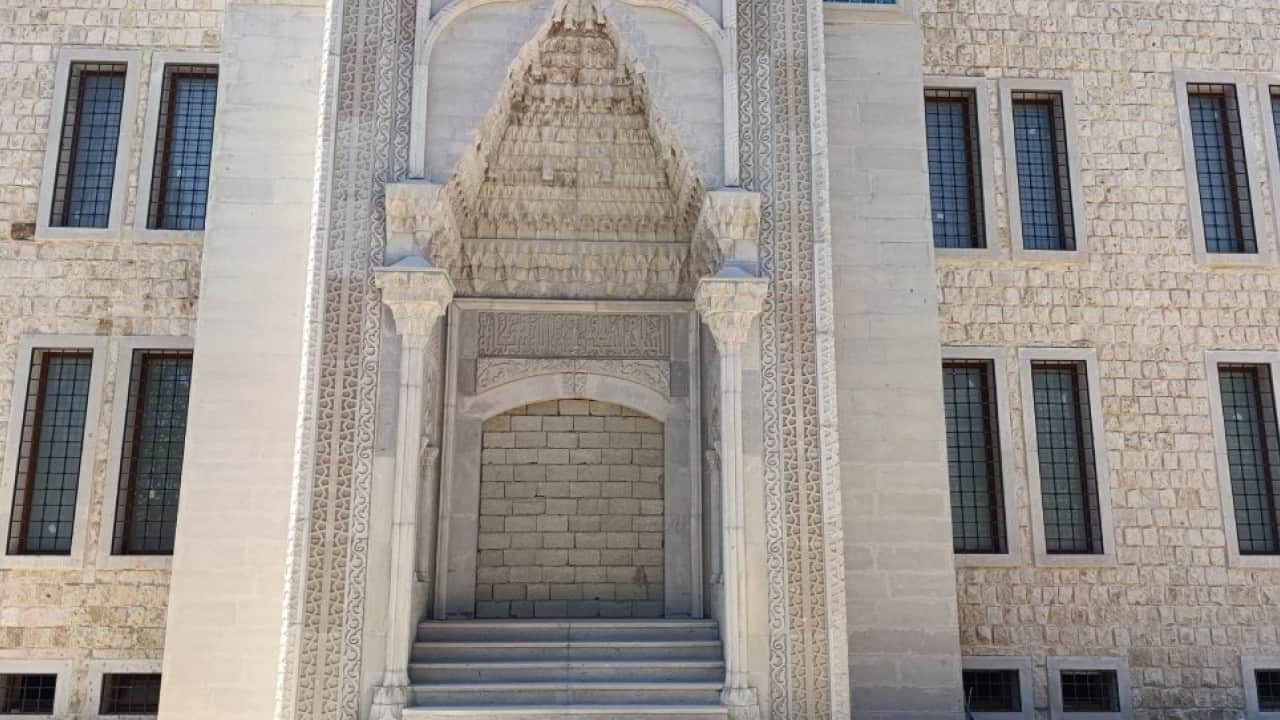 Foto - Şahnur Yaprak Camii gün sayıyor Niğde’de taşa işlenen medeniyetler mührü