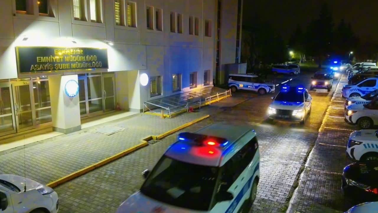Foto - Sahte Modem Operasyonu! 90 şüpheli gözaltında