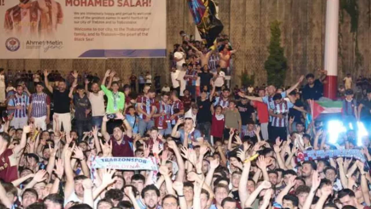 Foto - İngiltere'de gündem Türkiye: Suudi Arabistan'a rakip oldu!