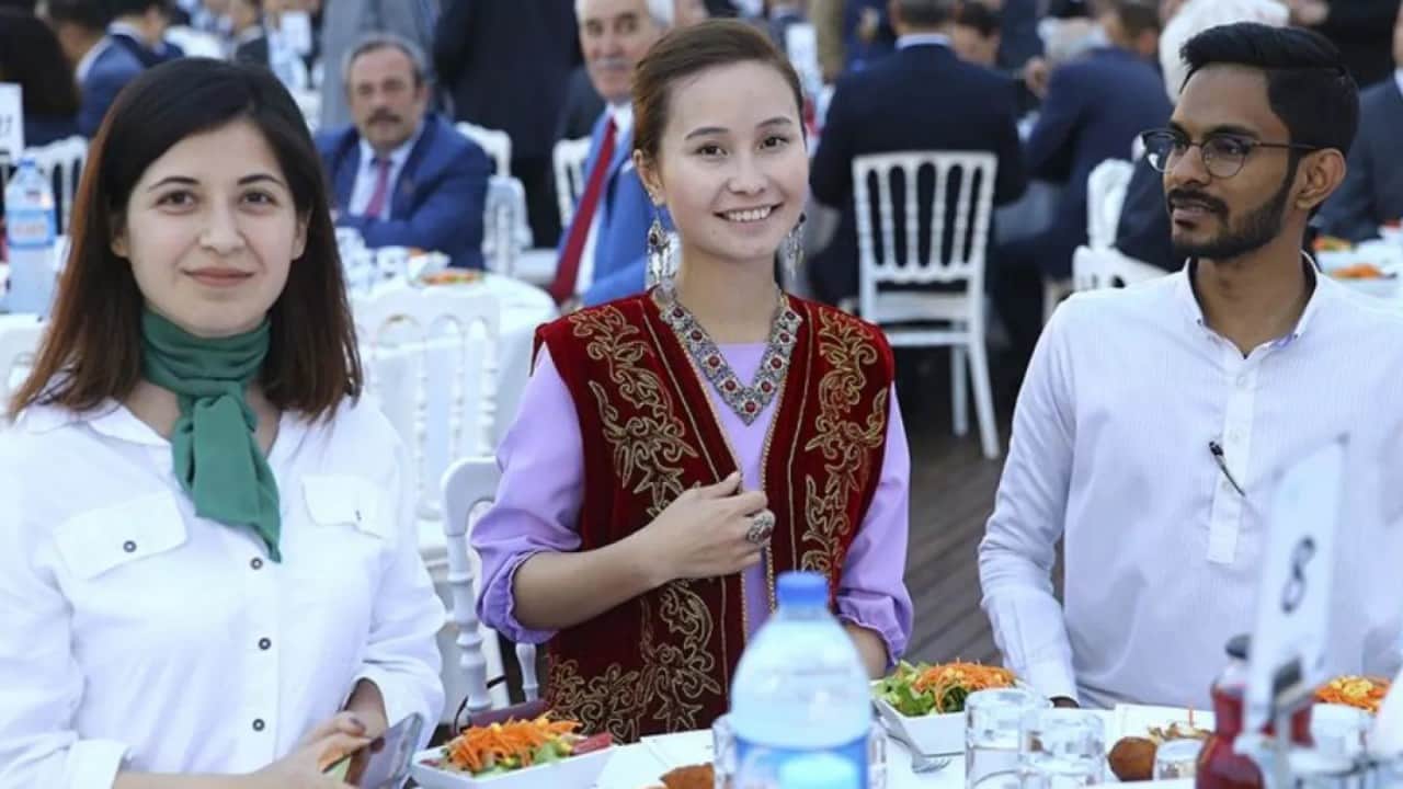 Foto - Şartlar değişti! Türkiye’de okuyan öğrencilere ikamet müjdesi