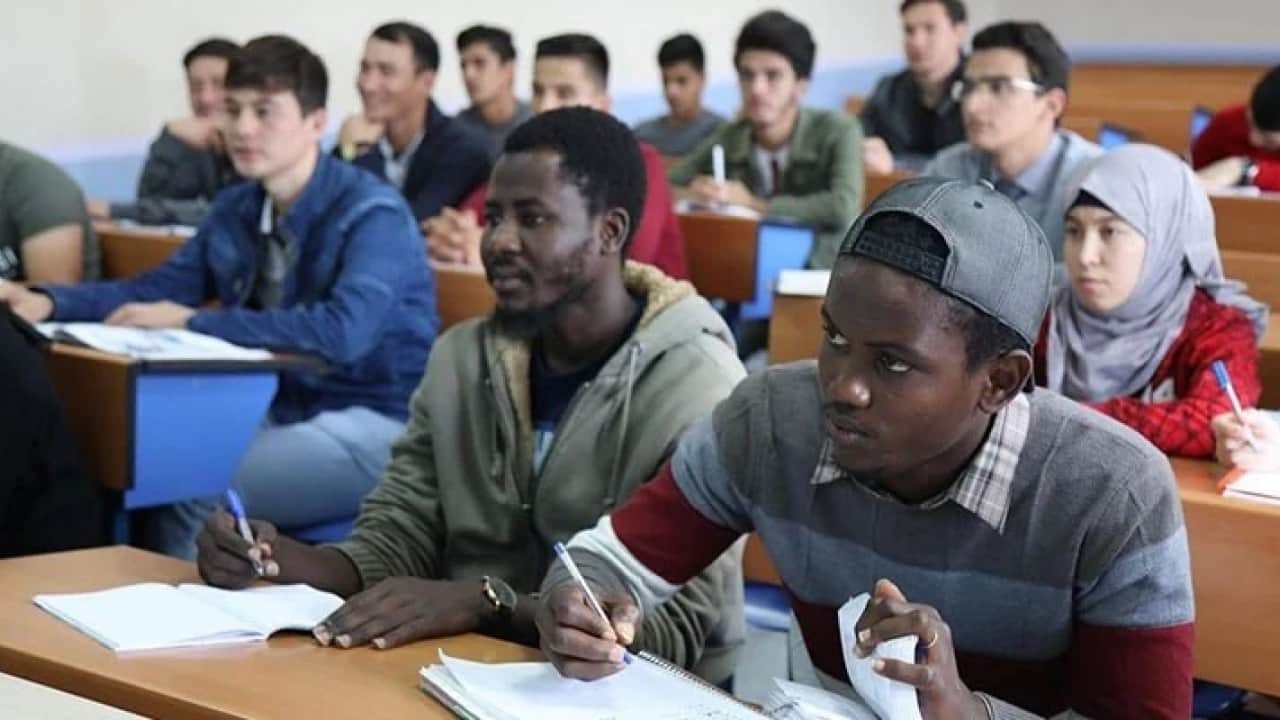 Foto - Şartlar değişti! Türkiye’de okuyan öğrencilere ikamet müjdesi