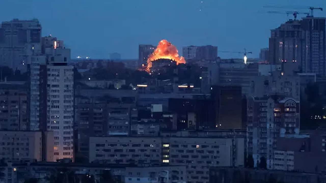 Foto - Savaş bitti bitecek derken başkent 2 bin İHA ile vuruldu!